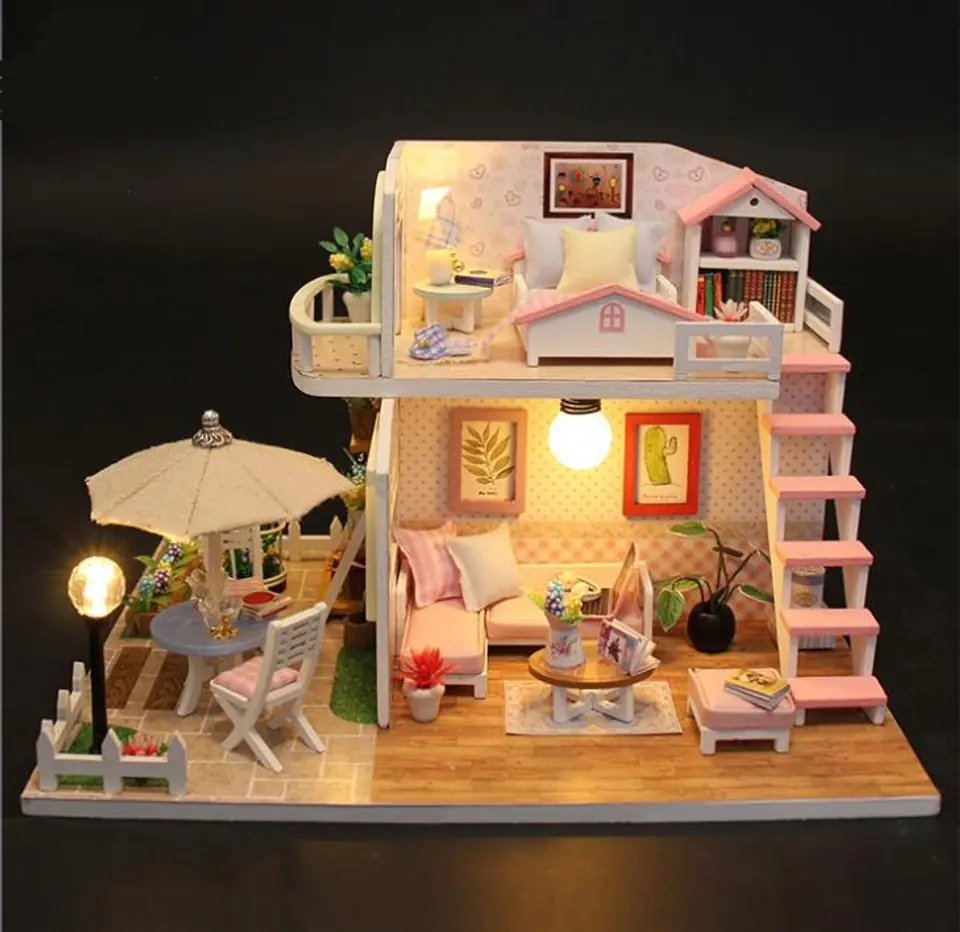 ⁨Domek dla lalek drewniany model do złożenia LED 19,5cm⁩ w sklepie Wasserman.eu
