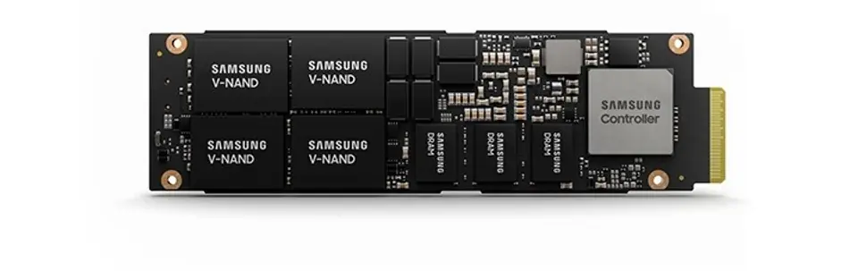 ⁨Dysk SSD SAMSUNG MZQL21T9HCJR-00A07 (M.2″ /1920 GB /PCI Express 4.0 /6800MB/s /2700MB/s)⁩ w sklepie Wasserman.eu