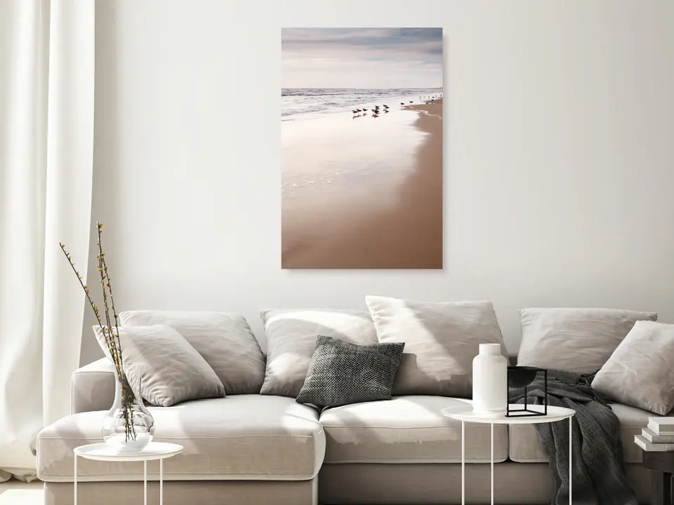 ⁨Obraz - Jesienna plaża (1-częściowy) pionowy (rozmiar 20x30, wykończenie Premium Print)⁩ w sklepie Wasserman.eu