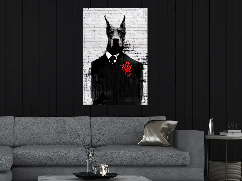 ⁨Obraz - Doberman w garniturze (1-częściowy) pionowy (rozmiar 40x60, wykończenie Standard)⁩ w sklepie Wasserman.eu
