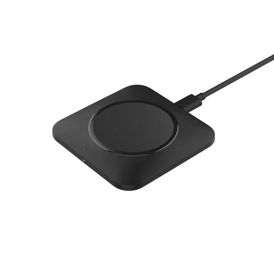 ⁨Ładowarka bezprzewodowa Belkin BoostCharge Pro Universal Easy Align Wireless Charging Pad Qi-compatible 15W Black⁩ w sklepie Wasserman.eu