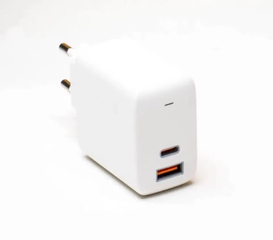 ⁨AUKEY PA-B3 GaN Omnia Mix Wall Charger 65W 2xUSB (1xUSB-C & 1xUSB-A) White⁩ at Wasserman.eu