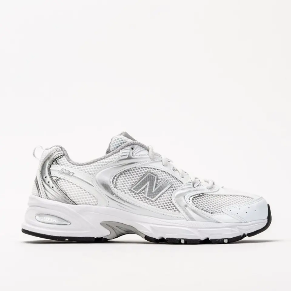 ⁨Buty New Balance U MR530 (kolor Biały, rozmiar 44)⁩ w sklepie Wasserman.eu