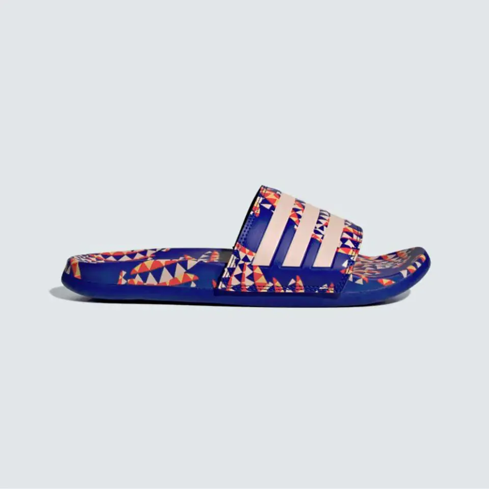 ⁨Klapki adidas Adilette Comfort W IG1 (kolor Niebieski, rozmiar 40 1/2)⁩ w sklepie Wasserman.eu