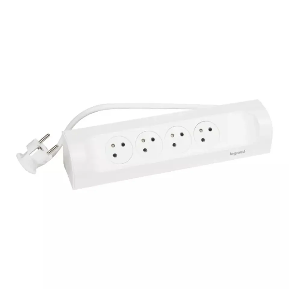 ⁨Power strip LEGRAND 049404⁩ at Wasserman.eu