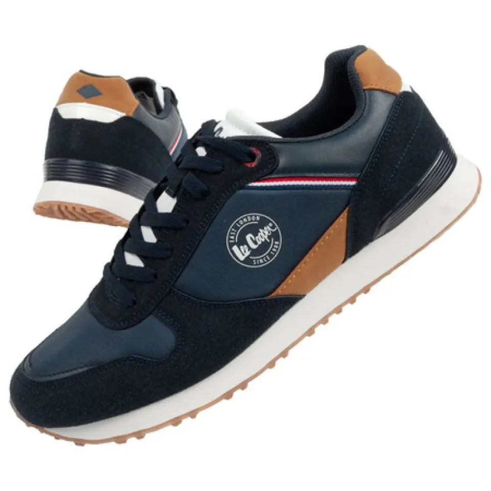 ⁨Buty sportowe Lee Cooper M LCW-24-03-233 (kolor Granatowy)⁩ w sklepie Wasserman.eu