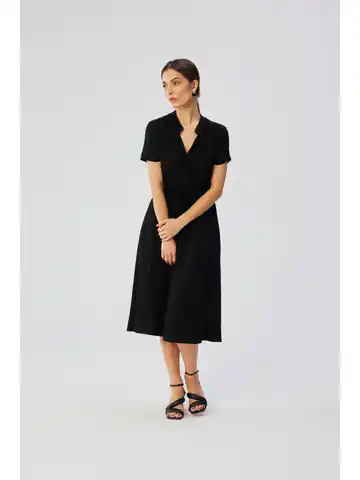 ⁨S366 Sukienka ze stójką i wiązaniem w pasie - czarna (kolor czarny, rozmiar XXL)⁩ w sklepie Wasserman.eu