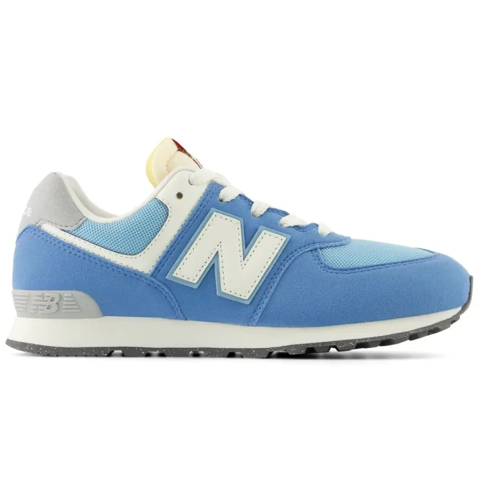 ⁨Buty New Balance Jr GC574 (kolor Niebieski, rozmiar 39)⁩ w sklepie Wasserman.eu