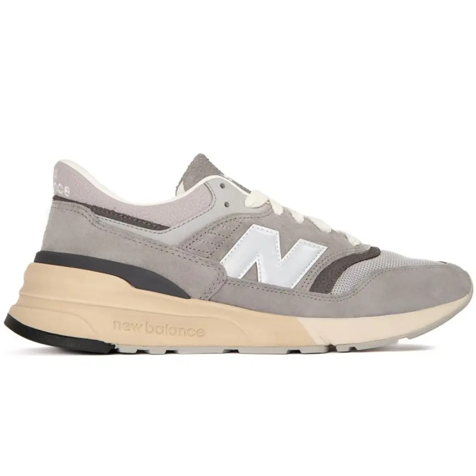 ⁨Buty New Balance U U997 (kolor Szary/Srebrny, rozmiar 40)⁩ w sklepie Wasserman.eu