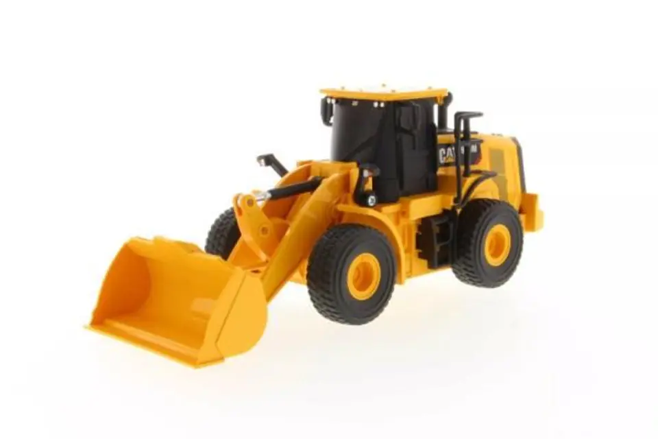 ⁨Ładowarka na radio Wheel Loader CATEPILLAR 950M 1:35 37023003 Carrera⁩ w sklepie Wasserman.eu