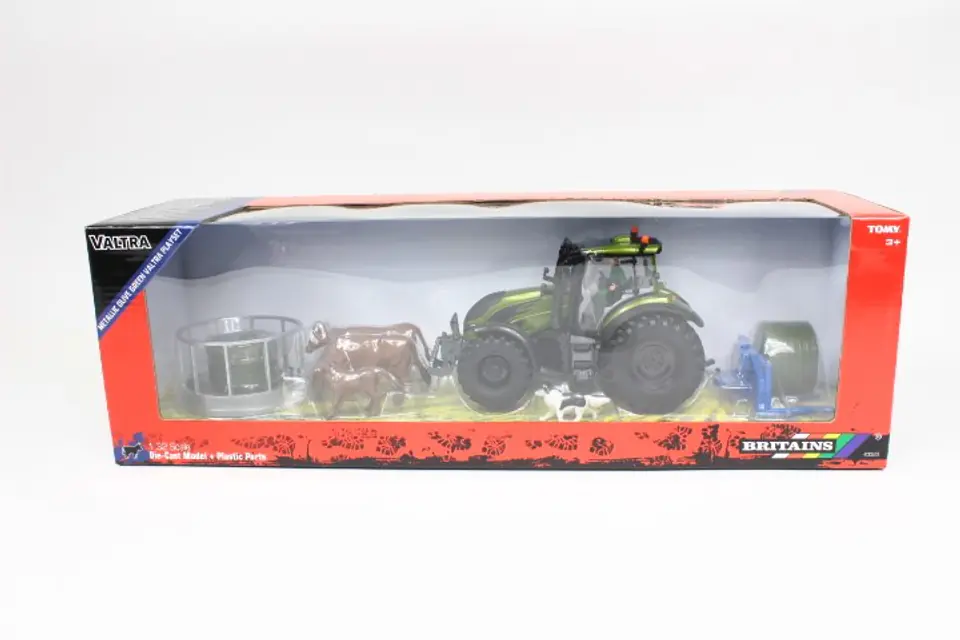 ⁨TOMY Britains Metalic Green Valtra zestaw 43323⁩ w sklepie Wasserman.eu