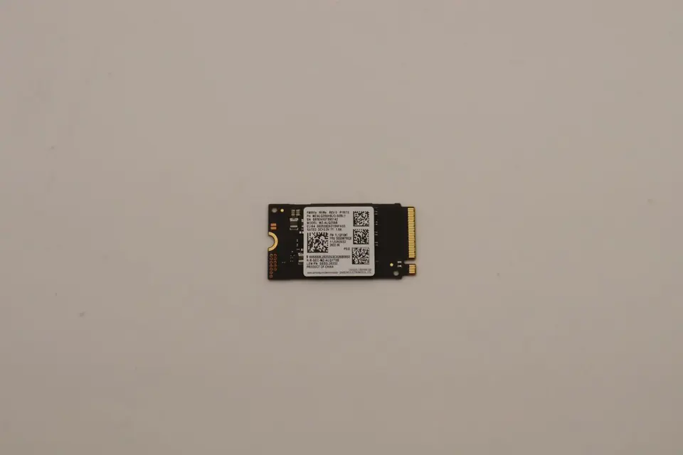 ⁨Lenovo 256GB M.2 2242 PCIe NVMe SSD⁩ w sklepie Wasserman.eu
