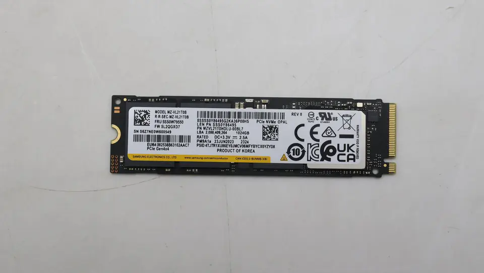 ⁨Lenovo 1TB M.2 2280 PCIe 4.0 NVMe SSD⁩ w sklepie Wasserman.eu