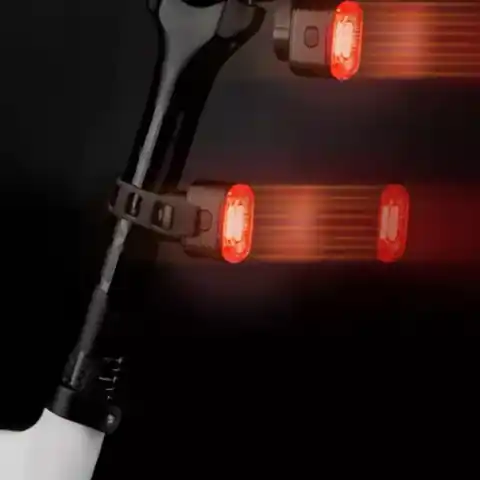 ⁨Lampka rowerowa tylna Rockbros Q2S LED z inteligentnym systemem stop + kabel USB-C - USB-A - czarna⁩ w sklepie Wasserman.eu