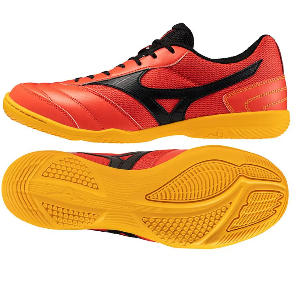 ⁨Buty piłkarskie Mizuno Morelia Sala Club IN M (kolor Czerwony, rozmiar 44 1/2)⁩ w sklepie Wasserman.eu