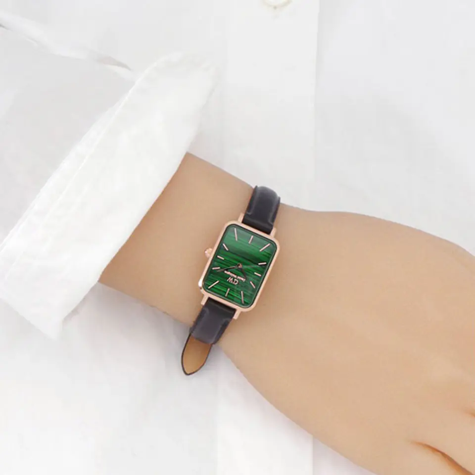 ⁨ZEGAREK DAMSKI DANIEL WELLINGTON DW00100439 - Quadro Pressed Sheffield Gold Emerald 32mm + BOX⁩ w sklepie Wasserman.eu