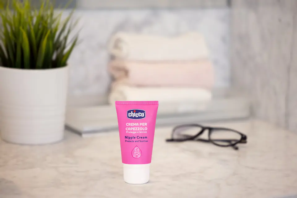 ⁨CHICCO 30 ml Krem na brodawki, z opuncją, oliwą, ceramidami i masłem shea⁩ w sklepie Wasserman.eu