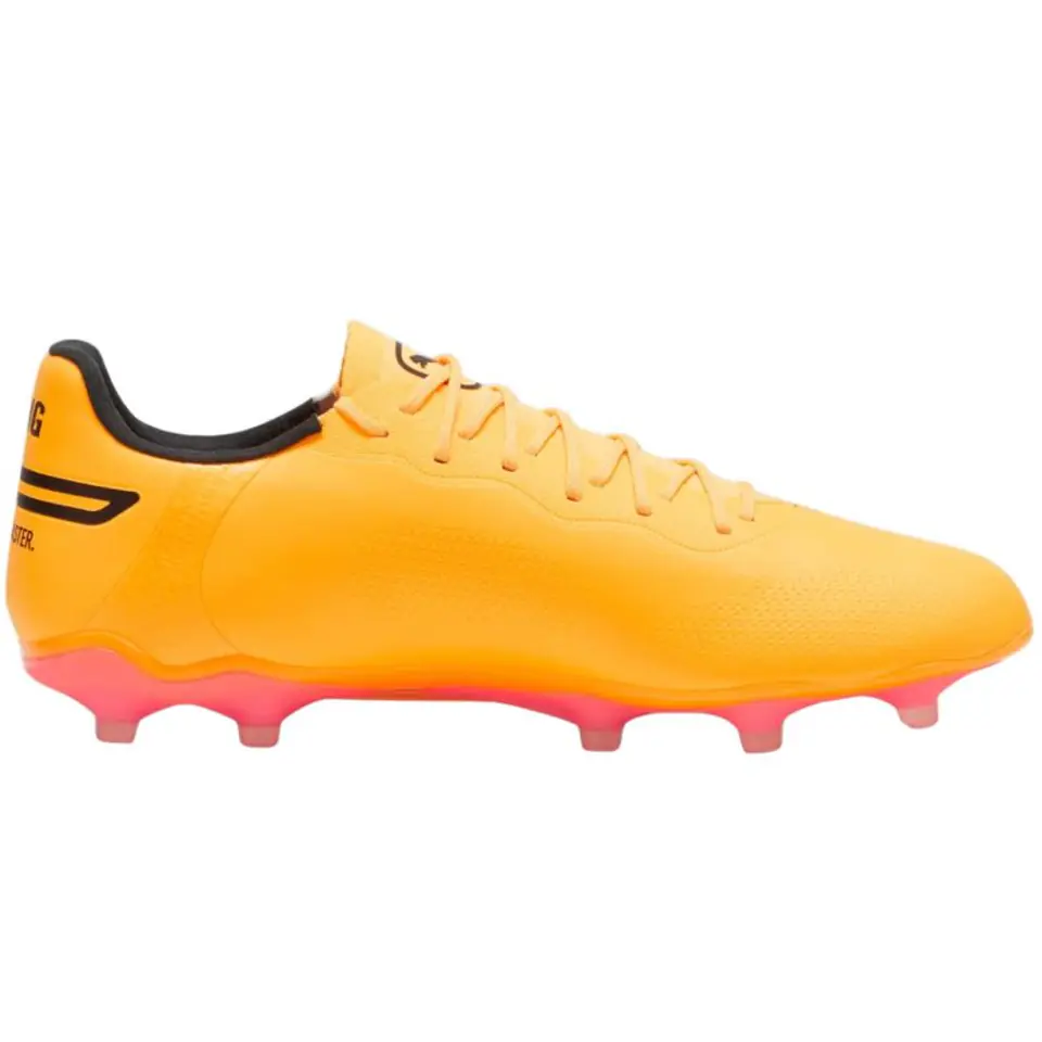 ⁨Buty piłkarskie Puma King Pro FG/AG M 107566 (kolor Pomarańczowy, rozmiar 46)⁩ w sklepie Wasserman.eu