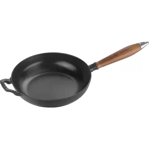 ⁨Cast iron frying pan with wooden handle Staub - 24 cm⁩ at Wasserman.eu