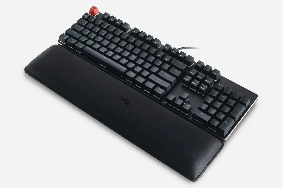 ⁨Glorious Stealth Keyboard Wrist Rest - Full Size, Black⁩ at Wasserman.eu