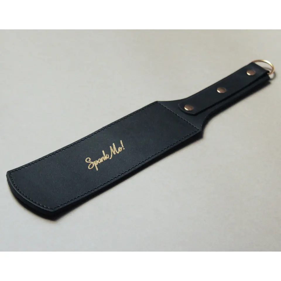 ⁨Leather paddle Mia black⁩ at Wasserman.eu