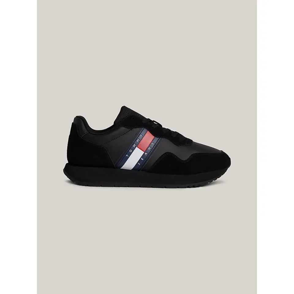 ⁨Buty Tommy Hilfiger Modern Runner M (kolor Czarny, rozmiar 41)⁩ w sklepie Wasserman.eu