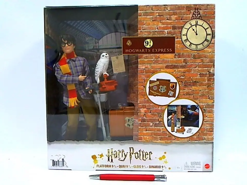 ⁨Harry Potter Peron 9 3/4 Zestaw z lalką GXW31 MATTEL⁩ w sklepie Wasserman.eu