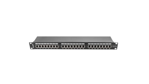 ⁨Patch panel 24 PORT 1U kat.5e ekranowany czarny PPS5-1024-B⁩ w sklepie Wasserman.eu