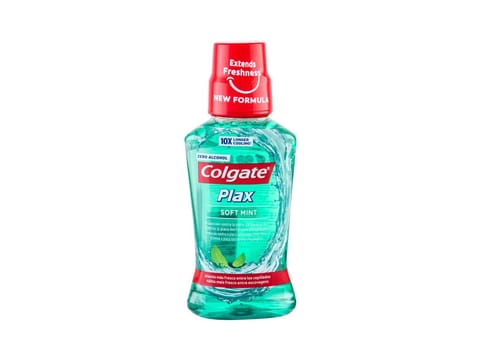 ⁨Colgate Plax Soft Mint   Płyn do płukania ust  250 ml (U)⁩ w sklepie Wasserman.eu