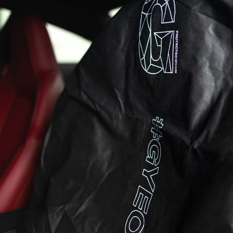 ⁨Gyeon Q2M SeatCover - pokrowiec na siedzenie⁩ w sklepie Wasserman.eu