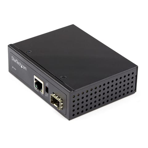 ⁨StarTech.com PoE+ Industrial Fiber to Ethernet Media Converter 60W - SFP to RJ45 - Singlemode/Multimode Fiber to Copper Gigabit Ethernet - Compact Size - IP-30/ -40 to +75C⁩ at Wasserman.eu