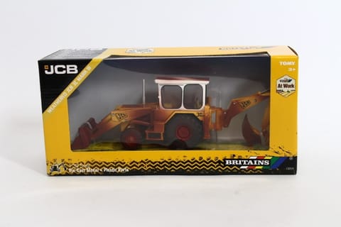 ⁨TOMY Britains rusty excavator JCB 3CMarkIII 43280⁩ at Wasserman.eu