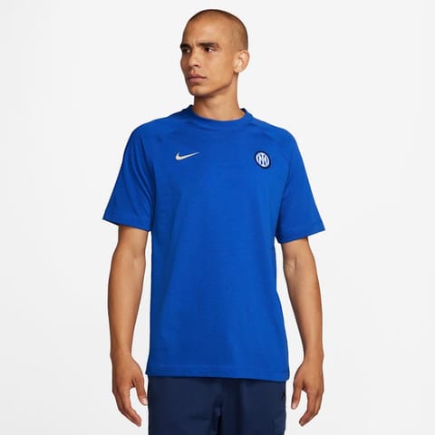 ⁨Koszulka Nike Inter Mediolan Travel SS Top M FN8302 (kolor Niebieski, rozmiar XL)⁩ w sklepie Wasserman.eu