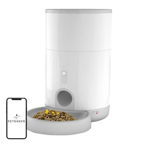 ⁨Petoneer Nutri Mini smart food dispenser⁩ at Wasserman.eu