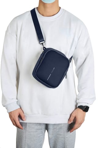 ⁨Sachet XD DESIGN Boxy Sling Navy P705.955⁩ at Wasserman.eu