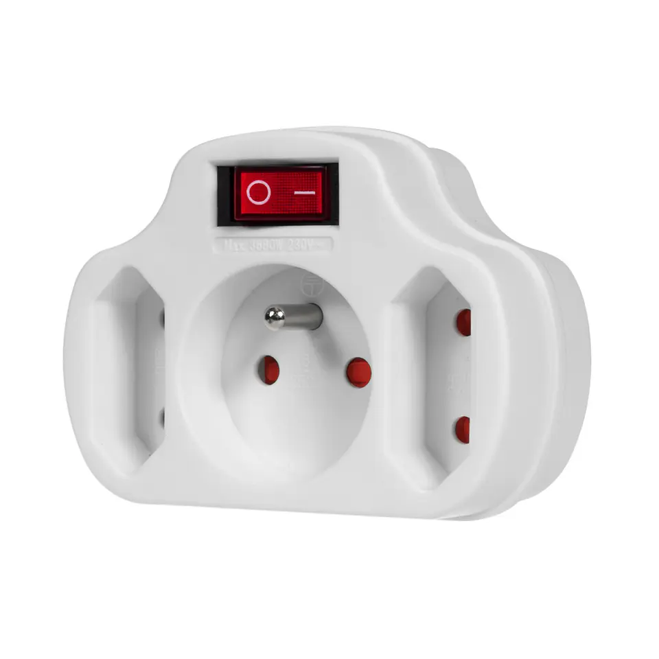 ⁨Maclean Socket-Outlet, Triple with Circuit Breaker, MCE142⁩ at Wasserman.eu