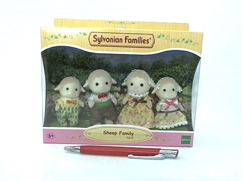 ⁨Sylvanian Families Rodzina owieczek 5619⁩ w sklepie Wasserman.eu