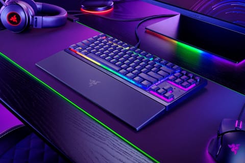 ⁨Razer Ornata V3 Tenkeyless klawiatura Gaming USB QWERTZ Niemiecki Czarny⁩ w sklepie Wasserman.eu