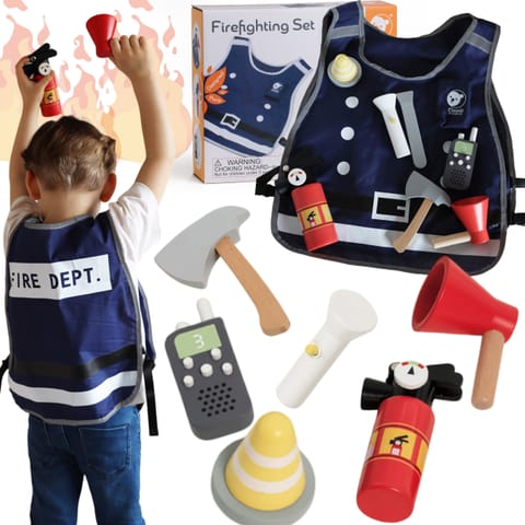 ⁨CLASSIC WORLD Little Firefighter Set Costume Tools 8 pcs.⁩ w sklepie Wasserman.eu