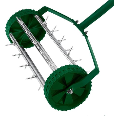 ⁨Verto 15G539 ręczny aerator do trawników⁩ w sklepie Wasserman.eu