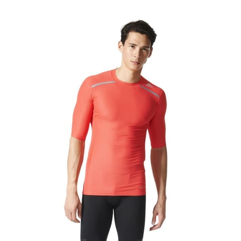 ⁨Koszulka treningowa adidas Techfit Chill Tee M (kolor Czerwony, rozmiar S)⁩ w sklepie Wasserman.eu