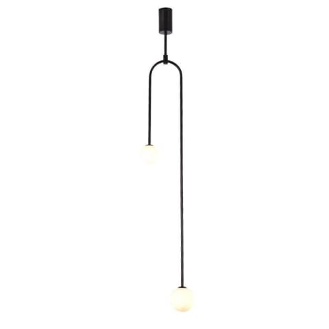 ⁨Lampa wisząca LOOP czarna 123 cm (Kolor Czarny)⁩ w sklepie Wasserman.eu