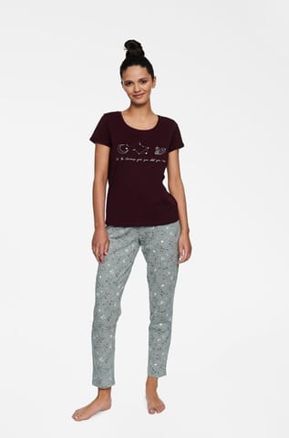 ⁨Pajamas Horoscope 40115-93X burgundy grey (size XL)⁩ at Wasserman.eu