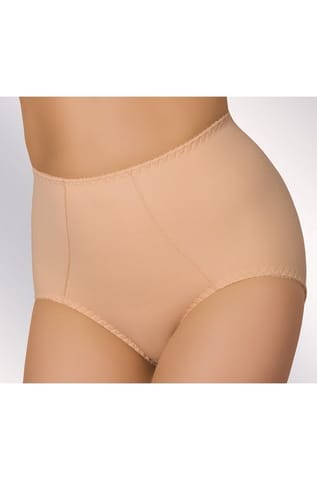 ⁨Briefs Verona beige (size S)⁩ at Wasserman.eu
