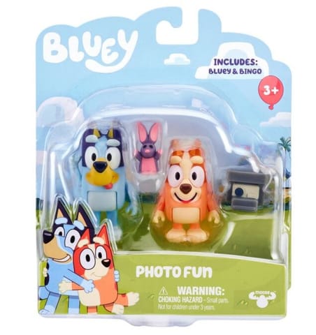 ⁨Set of Bluey 2-pack figures, playing photographer⁩ at Wasserman.eu