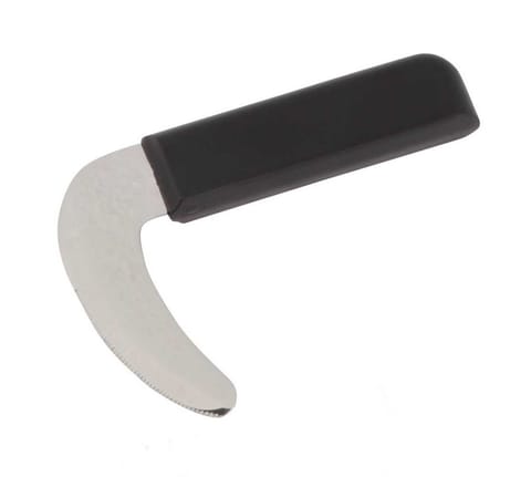 ⁨Knife with ergonomic curved handle⁩ at Wasserman.eu