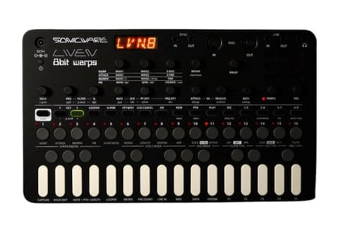 ⁨Sonicware LIVEN 8bit warps - 8-bit synthesizer with looper⁩ at Wasserman.eu