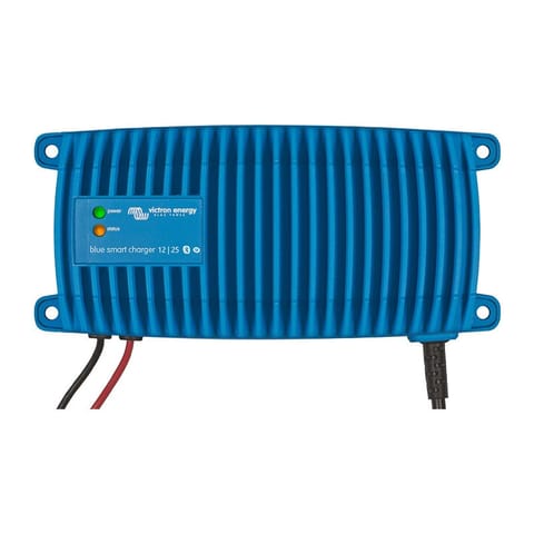 ⁨Victron Energy Blue Power IP67 charger 12V/25A⁩ at Wasserman.eu