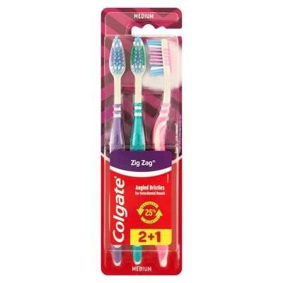 ⁨Colgate Toothbrush Zig Zag Medium 3 pcs.⁩ at Wasserman.eu