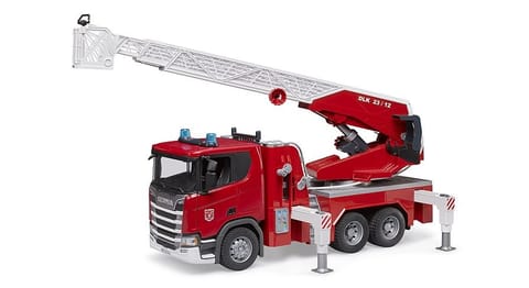 Pojazd Scania Super 560R Straż pożarna z pompą wodną w sklepie Wasserman.eu